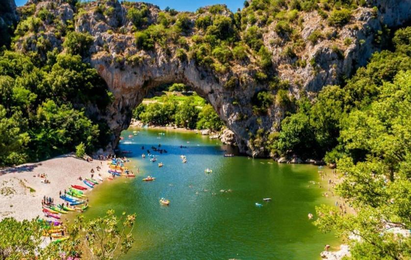 Gite Le Tilleul Vallon Pont D'Arc Buitenkant foto